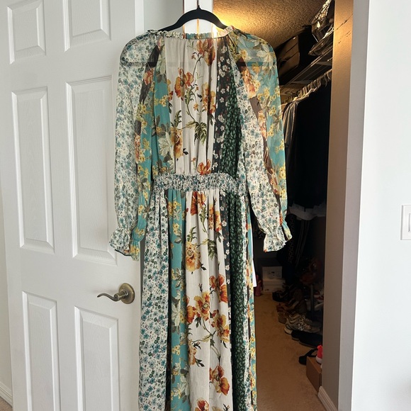 Zara Long Sleeve Floral Maxi Dress - Green, Blue, Cream - Picture 6 of 6